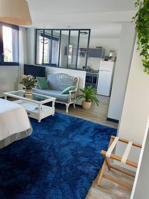 Appartement Independant 30 M² A 500M Du Lac, 2 Velos Et Parking Fournis Sévrier エクステリア 写真